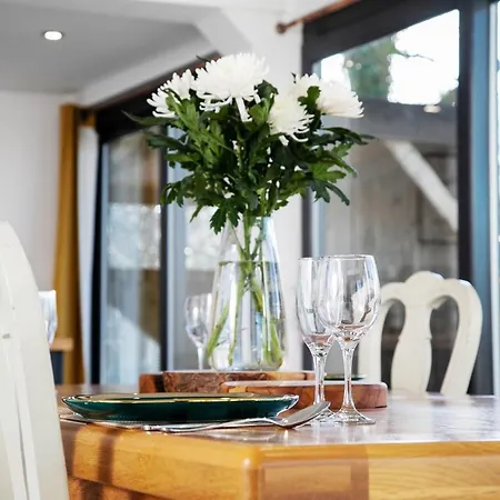 Bird House - Sleep With The Owls!