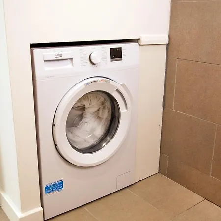 Bird House - Sleep With The Owls! Carlisle (Cumbria)